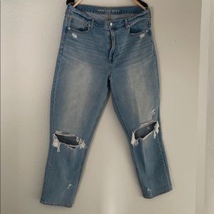 American Eagle Mom Jeans